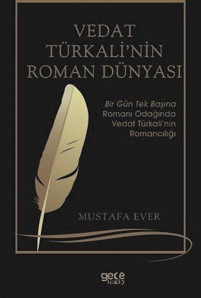 Vedat Türkali'nin Roman Dünyası kapağı