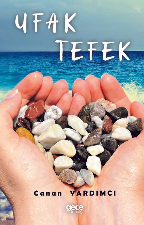 Ufak Tefek kapağı